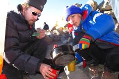 IMG_8613_Log_5_midcamp_breakfast_jut_claudia__Large_